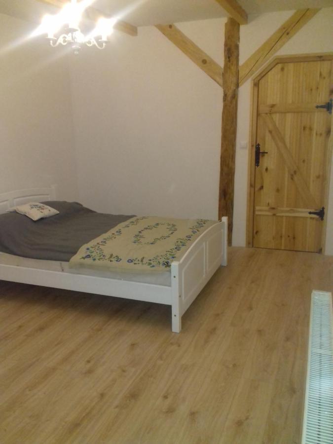 Izdebka W Zaciszu Bed & Breakfast Czarna Dabrowka Luaran gambar